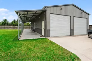 4634 Red Fox Cir, Baytown, TX 77523 - Photo 47
