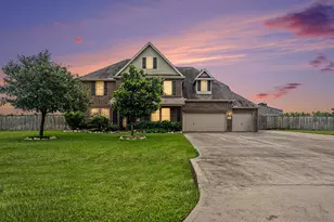 4634 Red Fox Cir, Baytown, TX 77523 - Photo 1