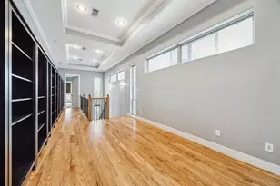1033 Herkimer St, Houston, TX 77008 - Photo 11