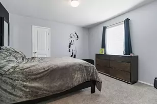 935 Bright Lotus Ln, Rosharon, TX 77583 - Photo 11