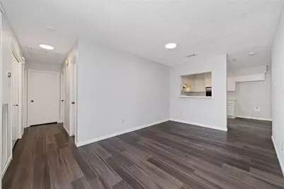 6611 Grandvale Drive, Houston, TX 77072 - Photo 11