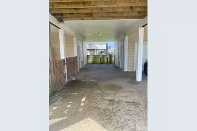 16712 Fletcher Christian Road, Jamaica Beach, TX 77554 - Photo 29