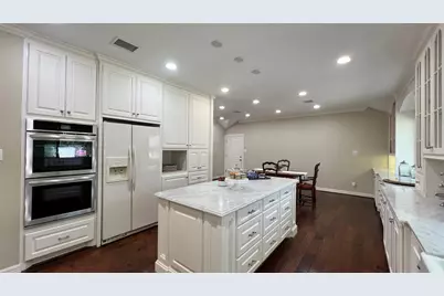 1809 Hawthorn Drive, Richmond, TX 77469 - Photo 9