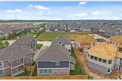 7639 Swooping Swallow Lane, Katy, TX 77493 - Photo 33