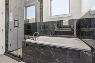 208 Silverleaf Rd, Sweeny, TX 77480 - Photo 21