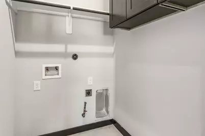 208 Silverleaf Road, Sweeny, TX 77480 - Photo 9