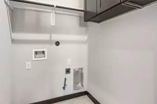 208 Silverleaf Rd, Sweeny, TX 77480 - Photo 9