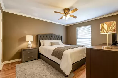 3022 Triway Lane, Houston, TX 77043 - Photo 35