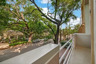 204 Marshall St, Houston, TX 77006 - Photo 27