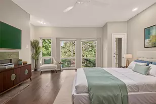 204 Marshall St, Houston, TX 77006 - Photo 5