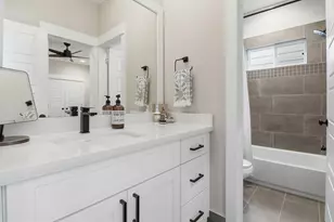 5208 Pinemont Creek Ln, Houston, TX 77018 - Photo 33