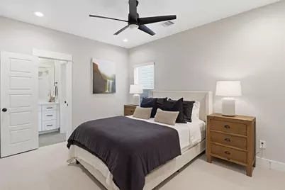5208 Pinemont Creek Lane, Houston, TX 77018 - Photo 31