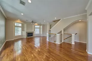 2526 Bevis St, Houston, TX 77008 - Photo 11