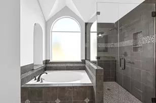 19010 Canyon Star Ct, Tomball, TX 77377 - Photo 17