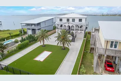 9208 W Bay Road, Galveston, TX 77554 - Photo 9