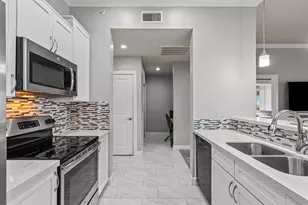 1900 Genesee St, Houston, TX 77006 - Photo 21