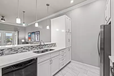 1900 Genesee Street #403, Houston, TX 77006 - Photo 19