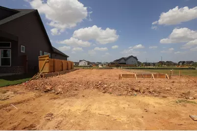 22722 Potterstone Peak Drive, Katy, TX 77449 - Photo 5