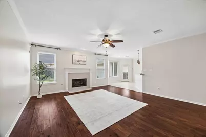 3007 Sycamore Tree Court, Houston, TX 77345 - Photo 9