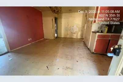 607 N 35th Street, Nederland, TX 77627 - Photo 3