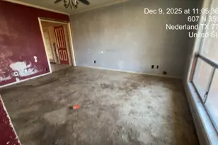 607 N 35th St, Nederland, TX 77627 - Photo 9