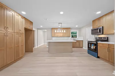 1341 Conrad Sauer Drive, Houston, TX 77043 - Photo 3