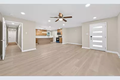 1341 Conrad Sauer Drive, Houston, TX 77043 - Photo 5