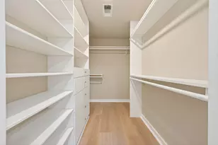 1341 Conrad Sauer Dr, Houston, TX 77043 - Photo 23