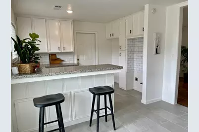 4303 Oakside Drive, Houston, TX 77053 - Photo 9