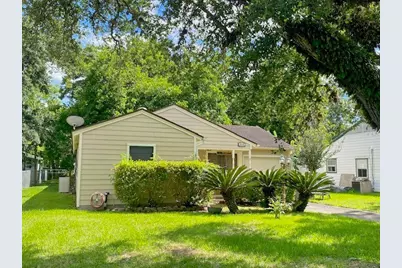 632 Kyle Street, Angleton, TX 77515 - Photo 21