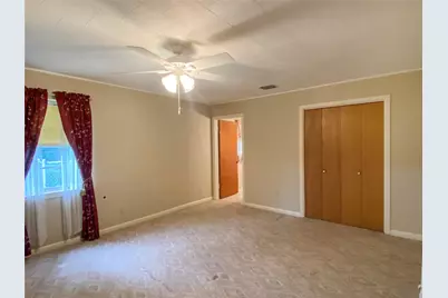 632 Kyle Street, Angleton, TX 77515 - Photo 9