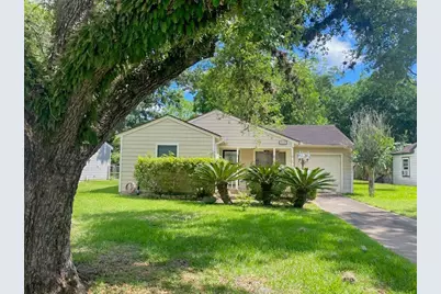 632 Kyle Street, Angleton, TX 77515 - Photo 19