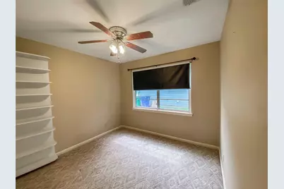 632 Kyle Street, Angleton, TX 77515 - Photo 13