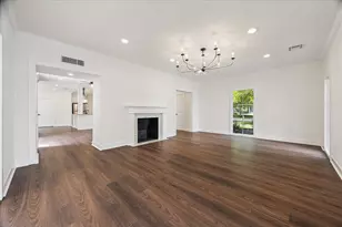 3071 Locke Ln, Houston, TX 77019 - Photo 7