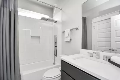 2105 Engelmohr Street #H, Houston, TX 77054 - Photo 5