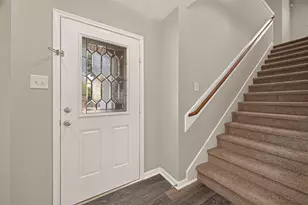 815 Leaholm Ln, Houston, TX 77090 - Photo 5