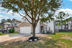 815 Leaholm Ln, Houston, TX 77090 - Photo 3