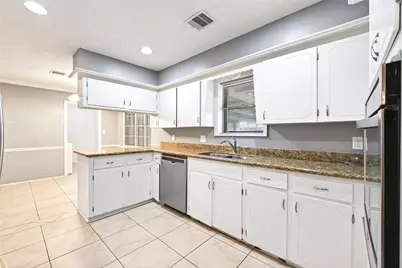 12730 Eastbrook Drive, Houston, TX 77013 - Photo 7