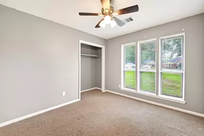 12730 Eastbrook Drive, Houston, TX 77013 - Photo 17