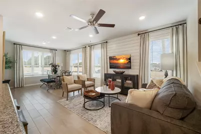 2407 Seven Oaks Boulevard #16, Tomball, TX 77375 - Photo 11