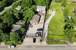 9944 E Hardy Rd, Houston, TX 77093 - Photo 5