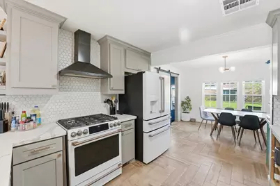 7110 Jalna Street, Houston, TX 77055 - Photo 11