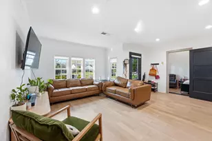 7110 Jalna St, Houston, TX 77055 - Photo 7