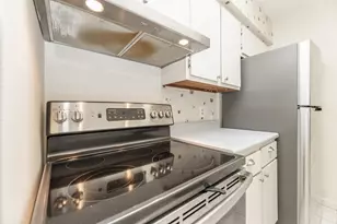 1900 Bay Area Blvd, Houston, TX 77058 - Photo 11