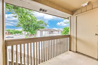 1900 Bay Area Boulevard #250, Houston, TX 77058 - Photo 21