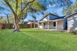 32 Sarita Rd, Angleton, TX 77515 - Photo 23