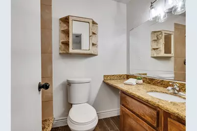 32 Sarita Road, Angleton, TX 77515 - Photo 7