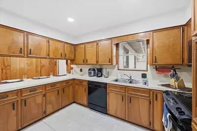 1608 Avenue H, Nederland, TX 77627 - Photo 5