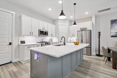 10974 Hewitt Cliff Lane, Houston, TX 77043 - Photo 5