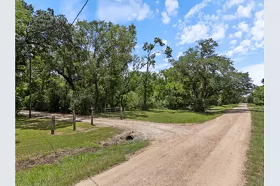 1751 Private Road 648 Street, Bay City, TX 77414 - Photo 13